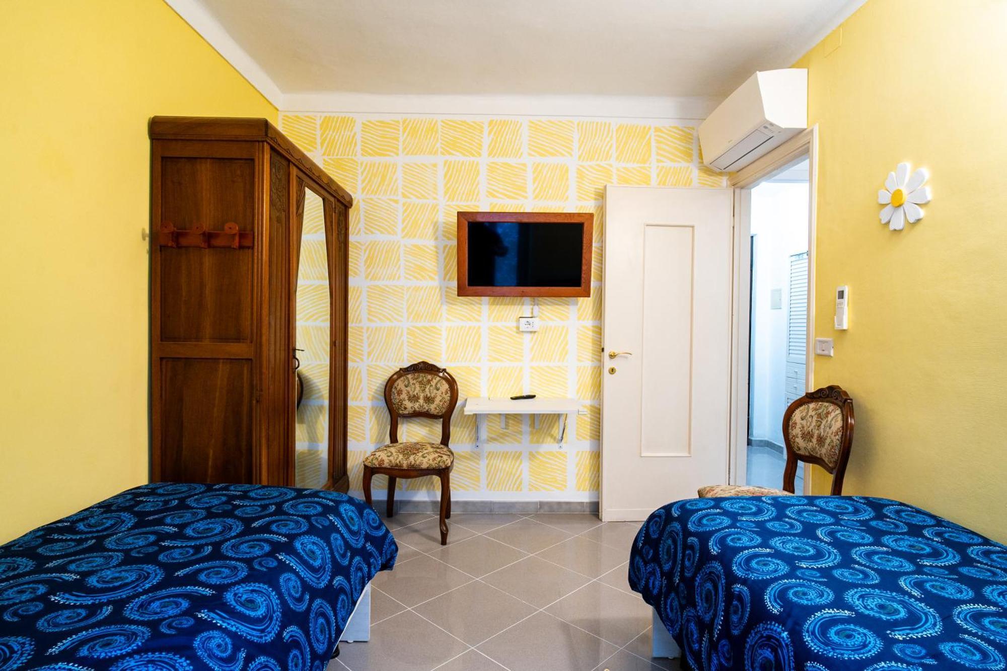 Casa Stefi Sunremo - Parcheggio Privato, 500 Mt Dalla Spiaggia San Remo Zewnętrze zdjęcie